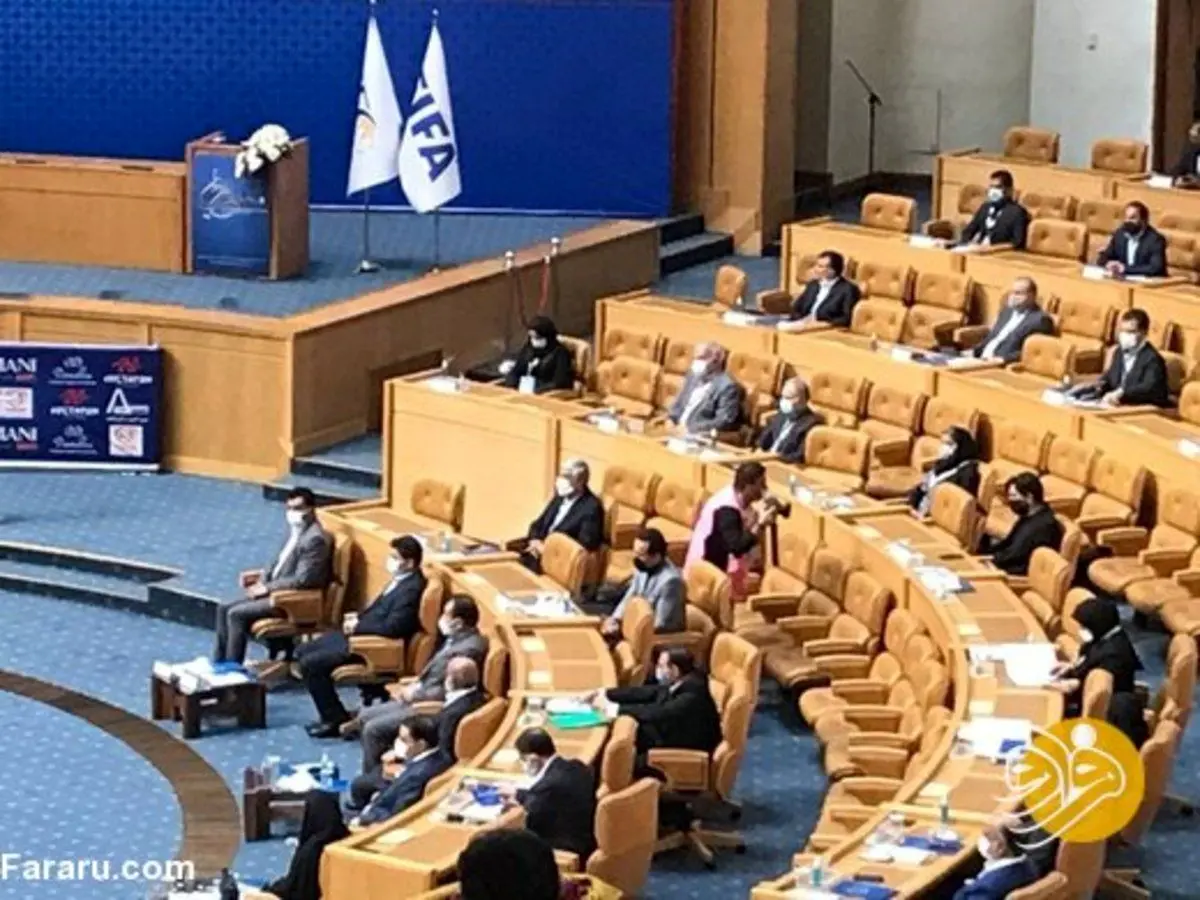 پنج میلیارد بده، تأییدیه‌ی پنج عضو مجمع فدراسیون فوتبال را بگیر!