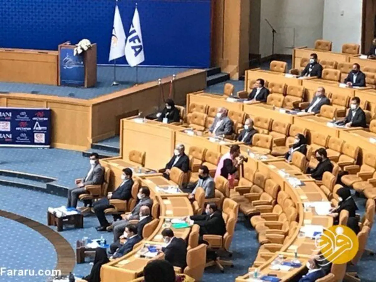 پنج میلیارد بده، تأییدیه‌ی پنج عضو مجمع فدراسیون فوتبال را بگیر!