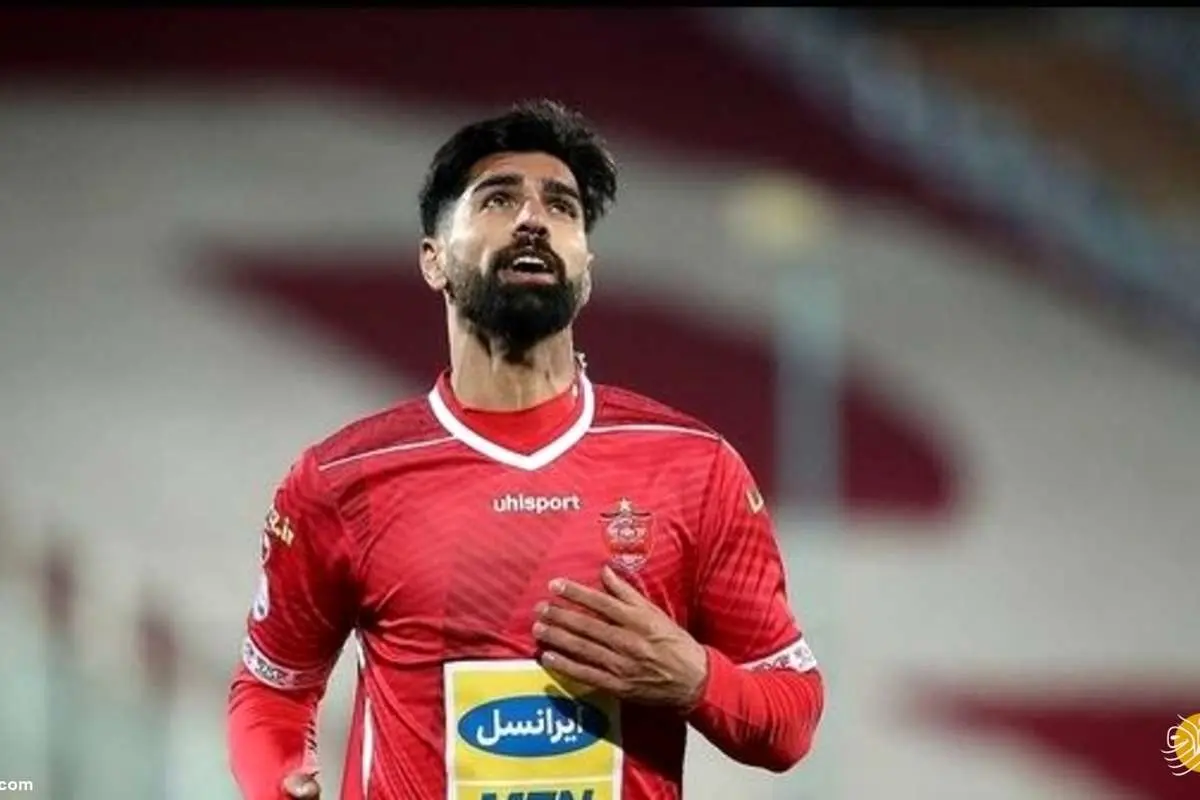 هافبک جنجالی پرسپولیس در آستانه پیوستن به فولاد