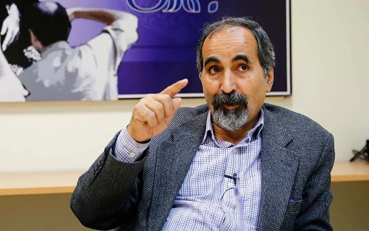 آزاد ارمکی: اصولگرایانی که در قدرت هستند دچار شکاف شده‌اند