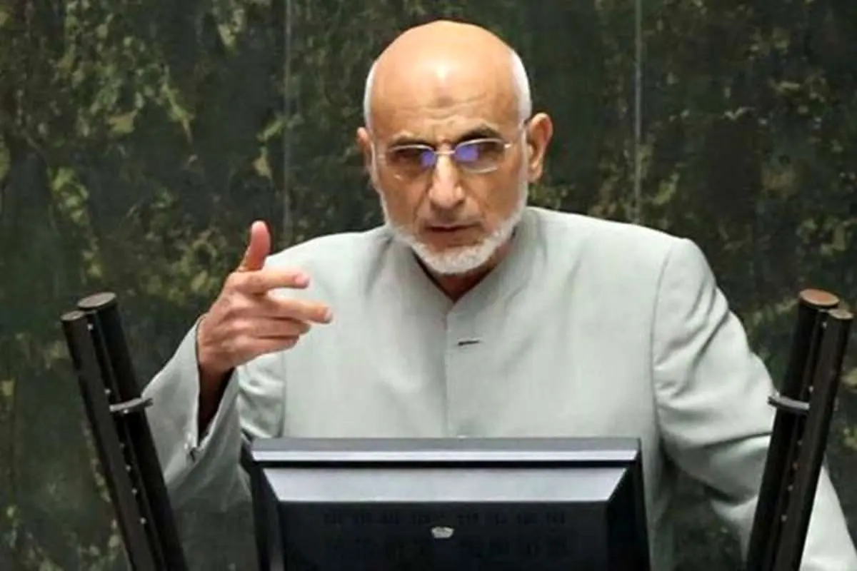 (تصویر) تیپ جدید میرسلیم در مجلس با برند آمریکایی