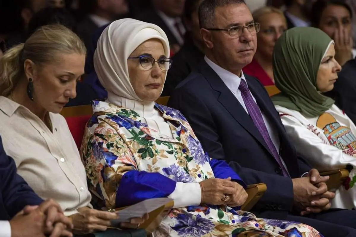 (عکس) همسر اردوغان در کنسرت صلح