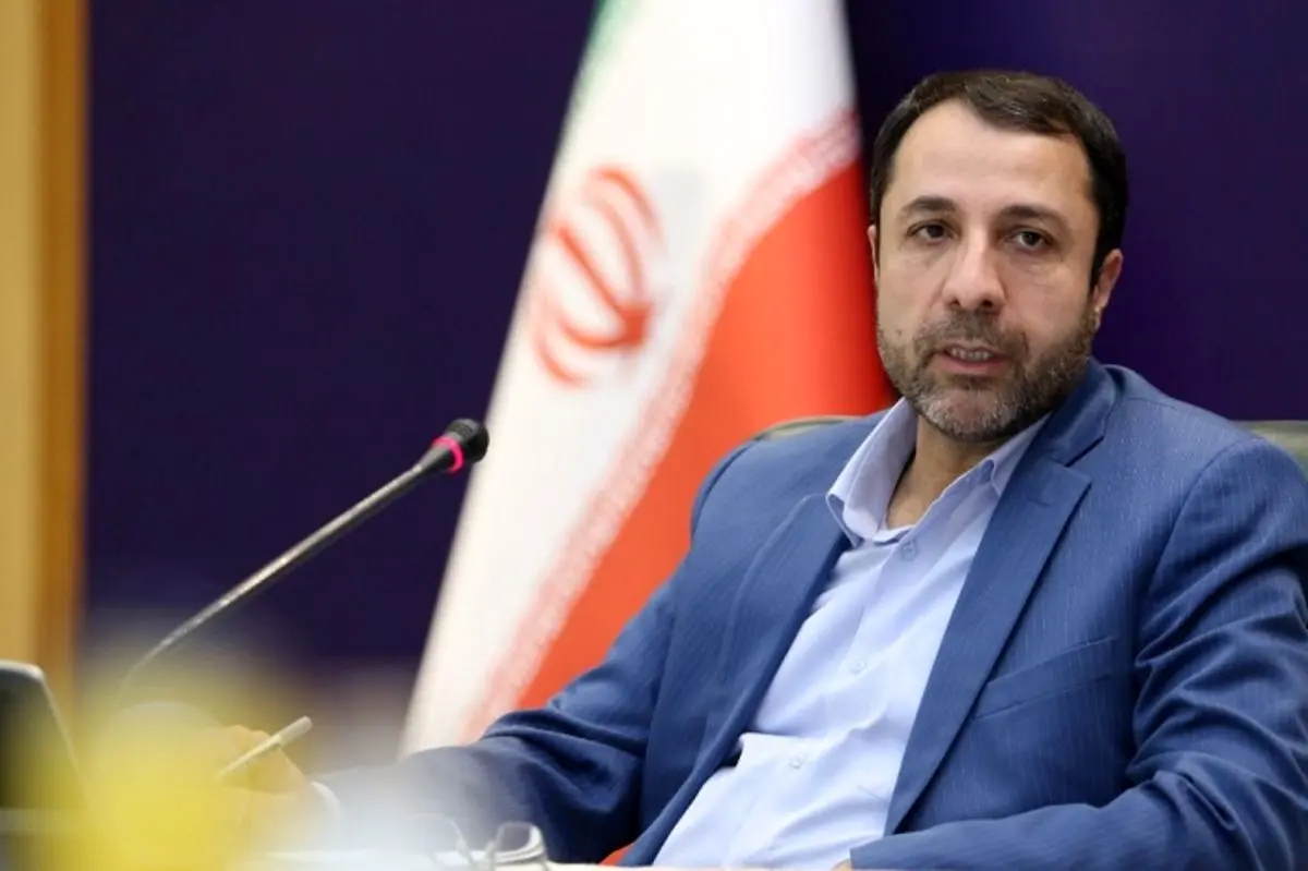 صالح آبادی: دیگر یورو و دلار تعیین‌کننده نخواهد بود