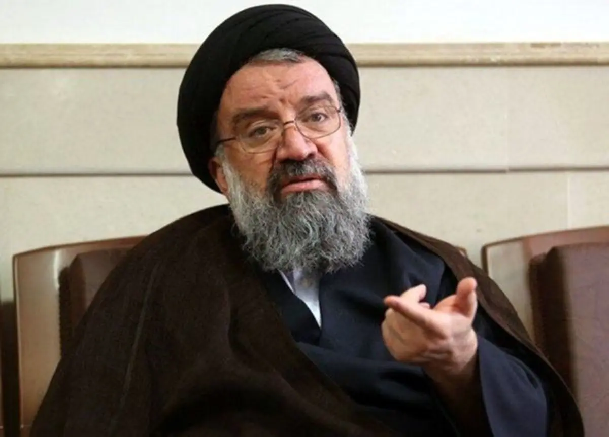 احمد خاتمی: حجاب مانند سایر قوانین الزام‌آور است