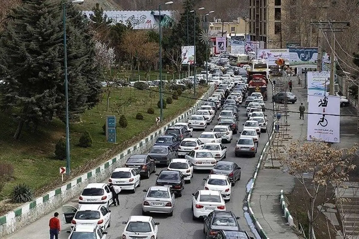 ترافیک سنگین در جاده کرج - چالوس
