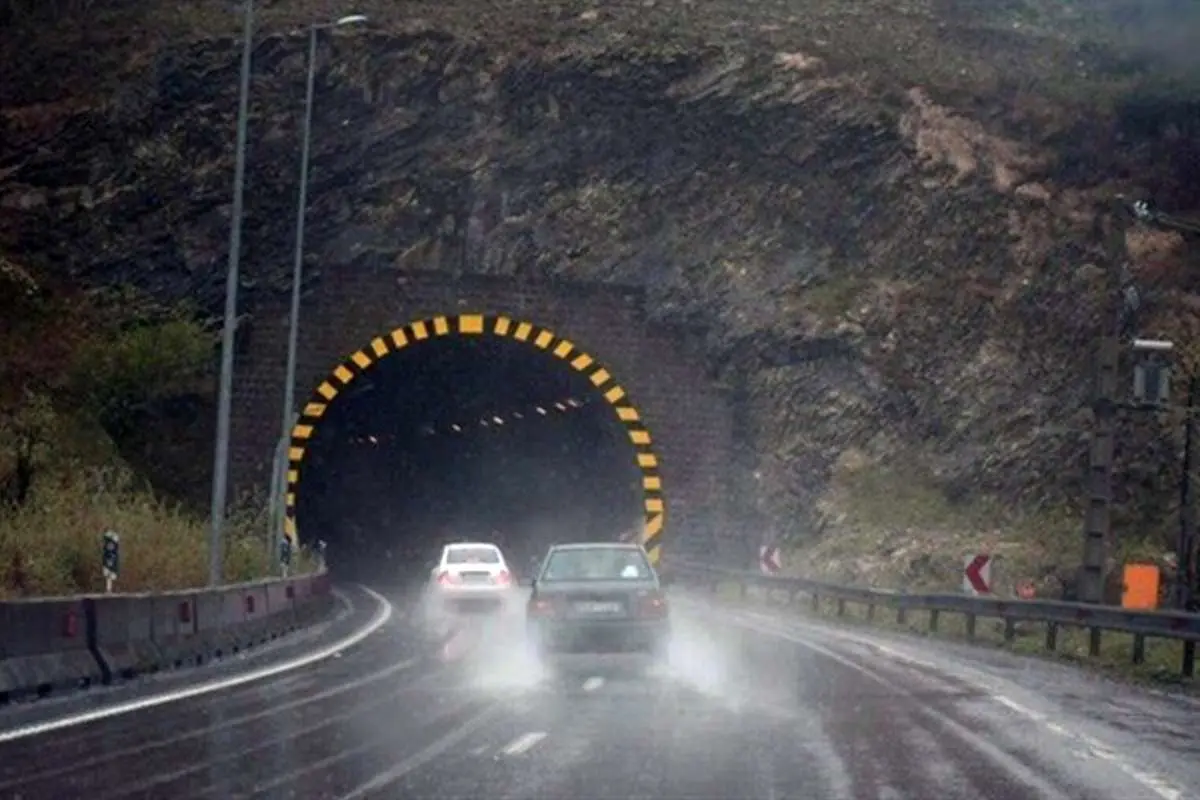 بارش باران در برخی از محورهای شمالی