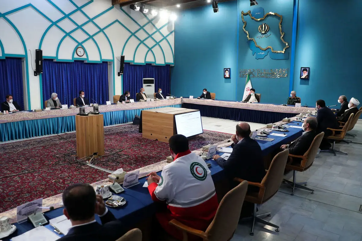 رئیسی: مدارس و دانشگاه‌ها در موعد مقرر باز می‌شوند