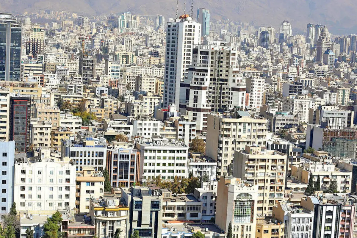 بحران در بازار مسکن؛ مستاجران حاشیه نشین و بعد چادرنشین می‌شوند