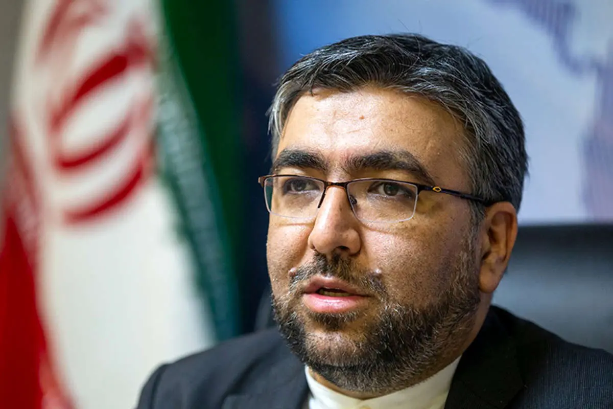 نماینده مجلس: روحانی ادعای خود را ثابت کند
