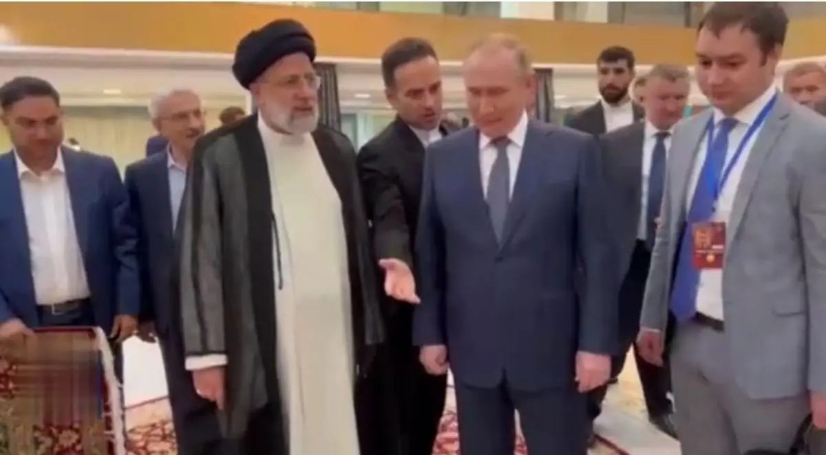 (ویدئو) بازدید ولادیمیر پوتین از نمایشگاه فرش دستباف ایرانی