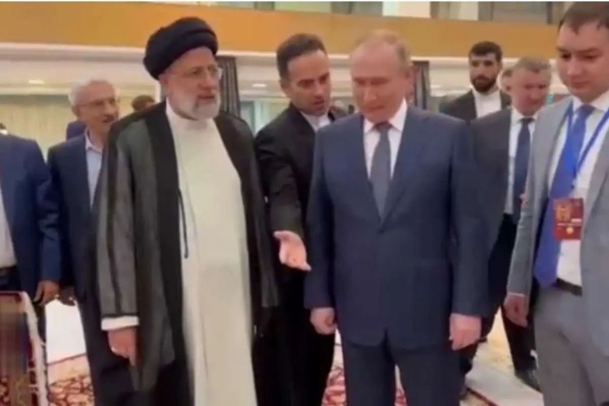 (ویدئو) بازدید ولادیمیر پوتین از نمایشگاه فرش دستباف ایرانی