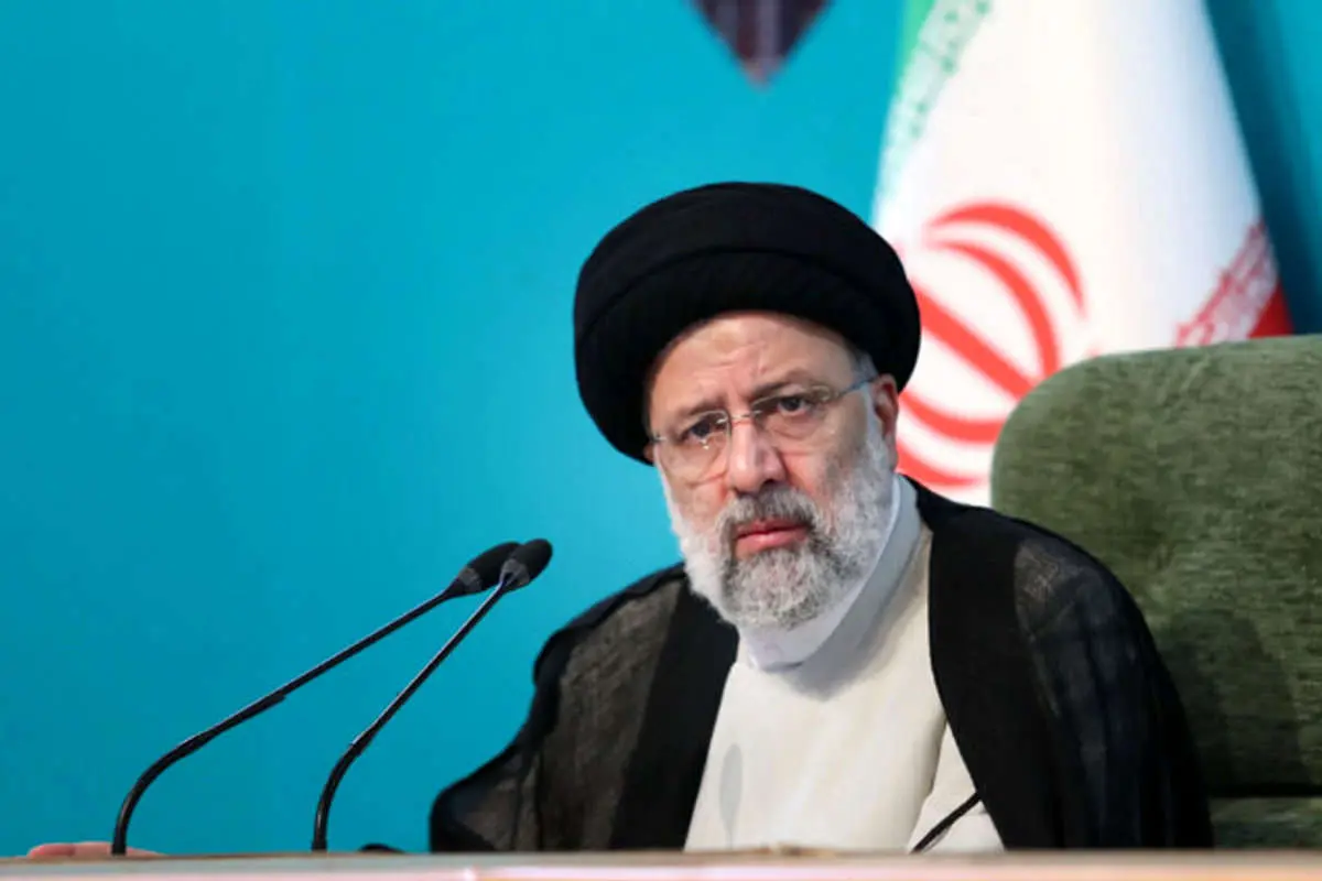 رئیسی: هرکس با نگاه تحولگرایانه سازگاری ندارد، کنار برود