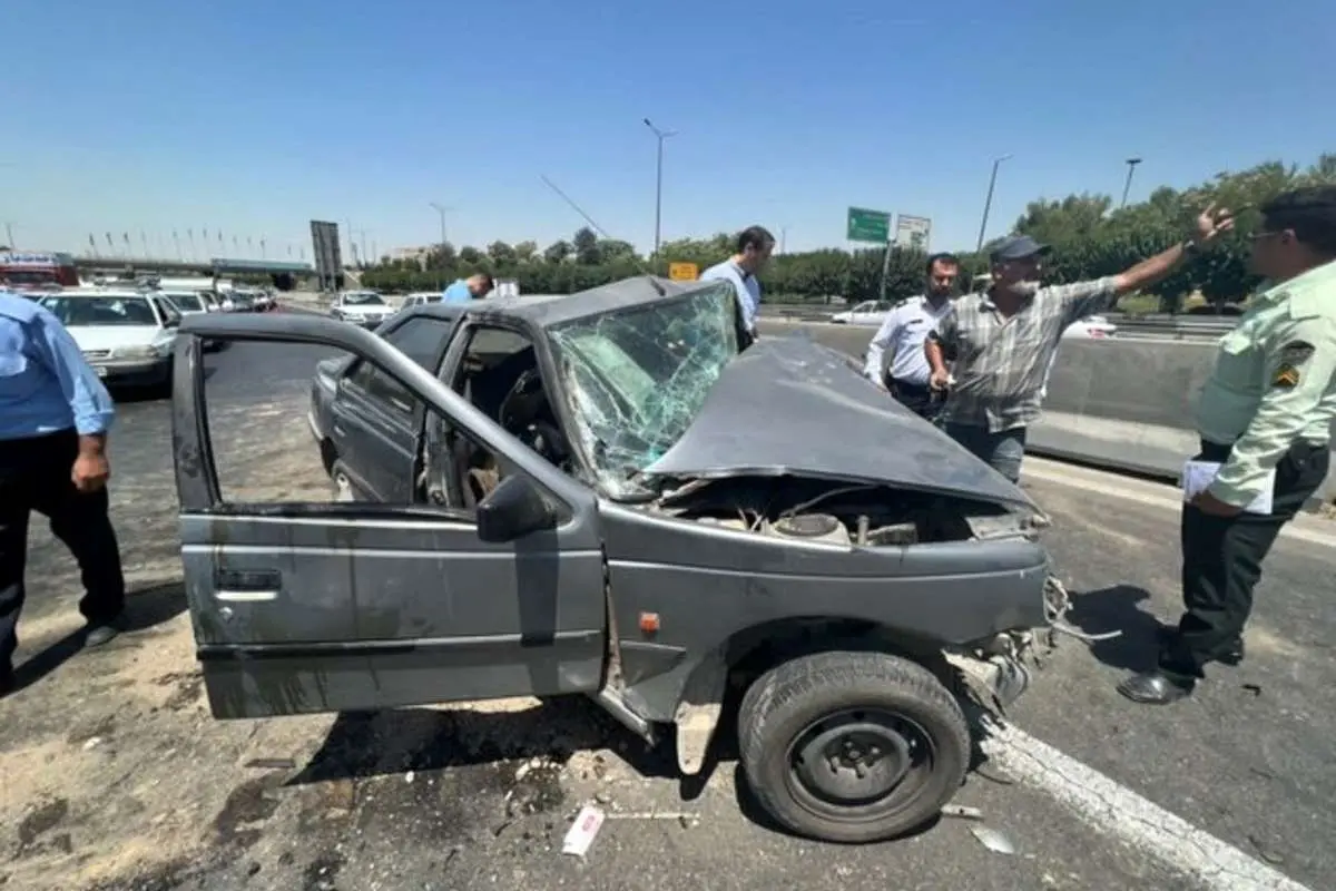 (عکس) تصادف مرگبار پژو با نیوجرسی در بزرگراه آزادگان