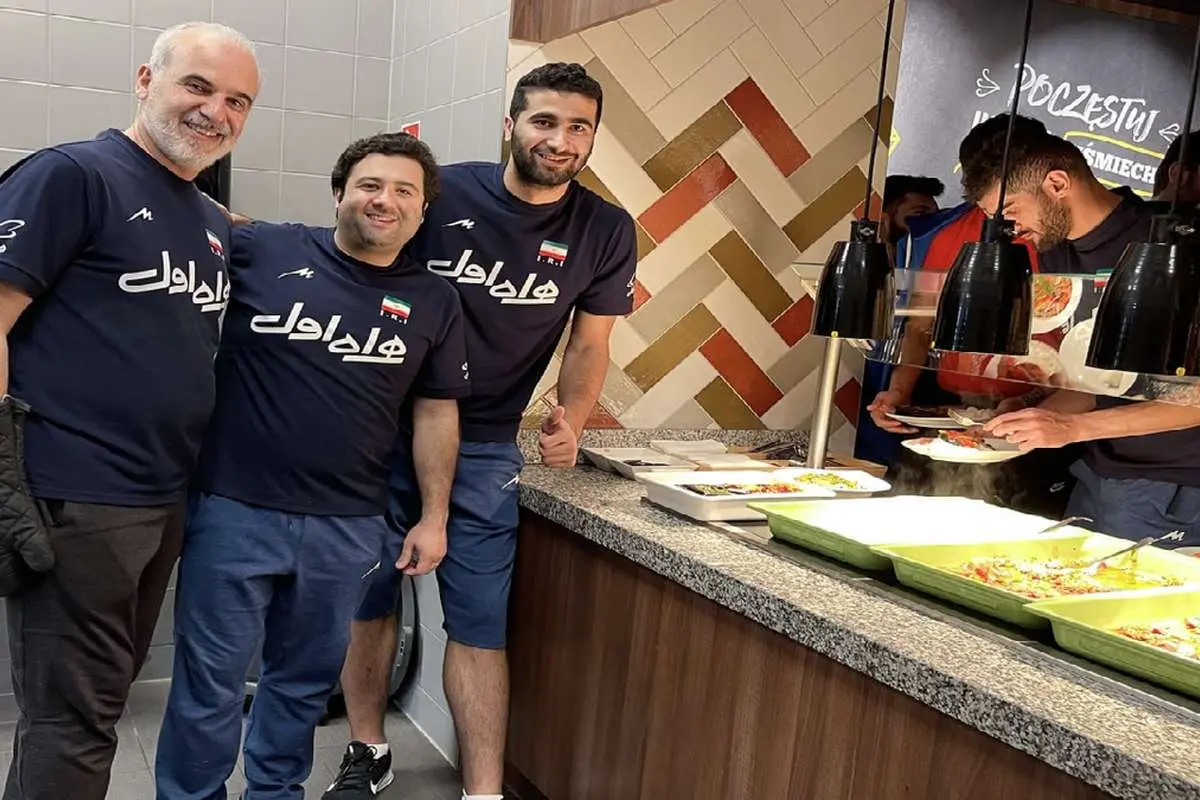 آشپزی ملی پوشان در هتل