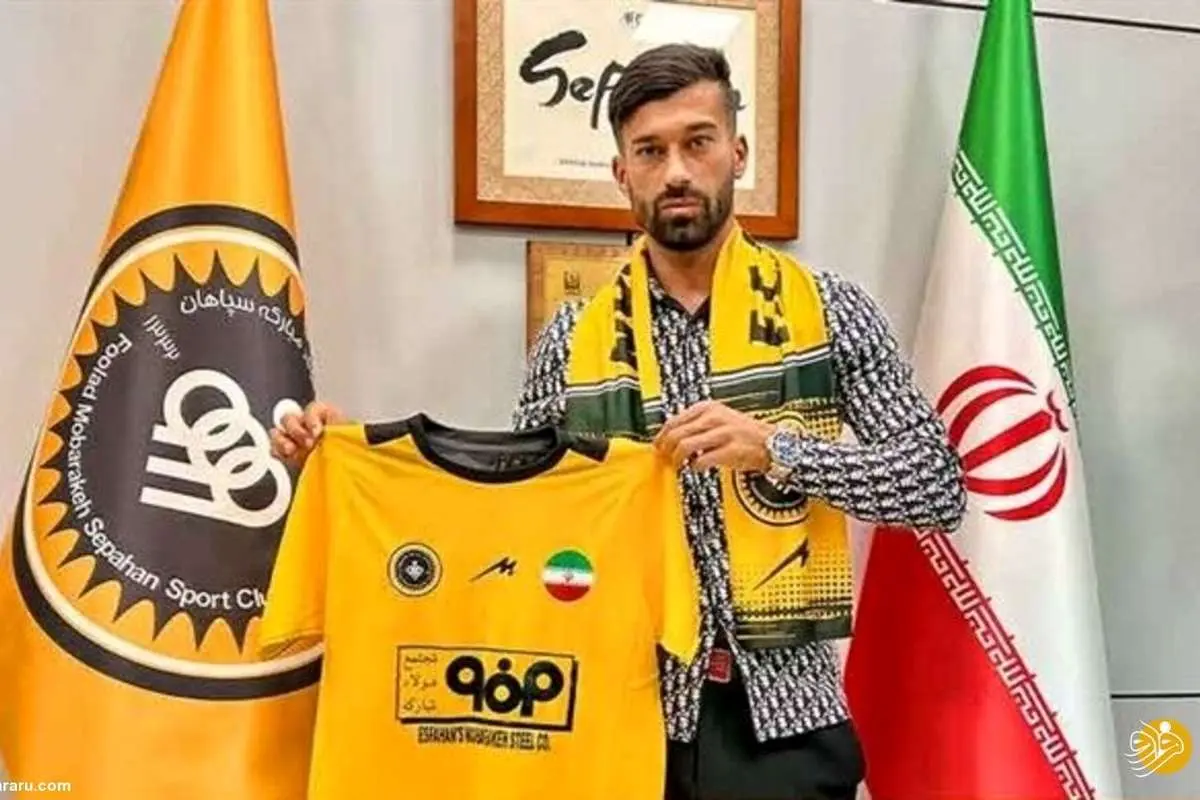 پرسپولیس و سپاهان با رامین رضاییان سی تایی شدند