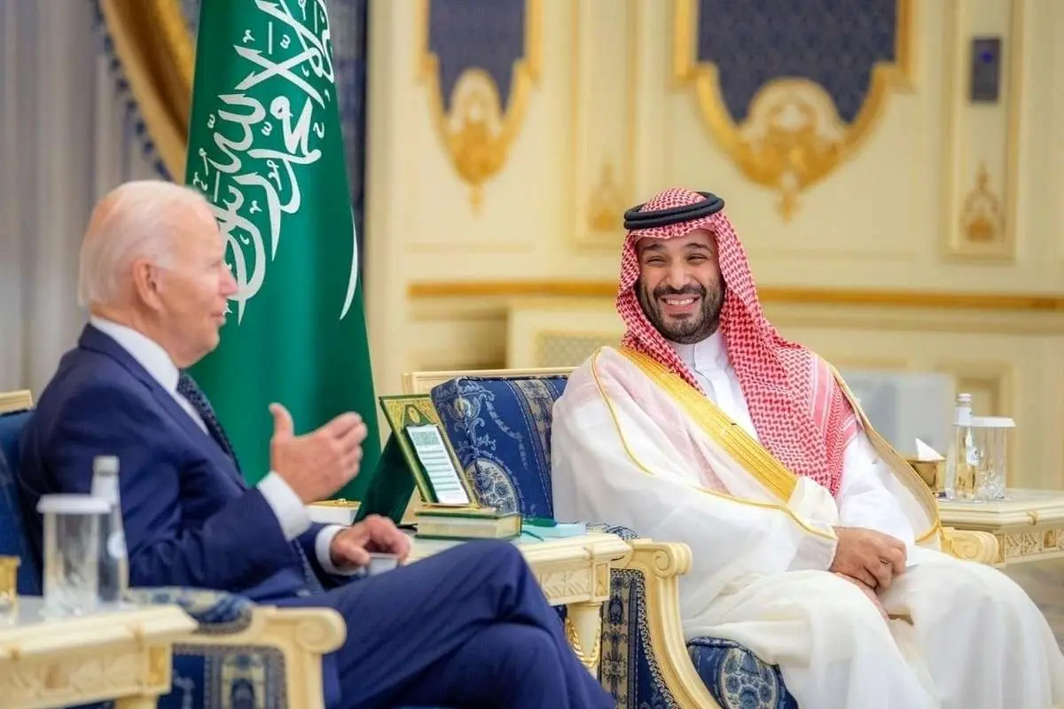 نظر بینندگان فاکس نیوز درباره سفر جو بایدن: به این دلقک خندیدند!