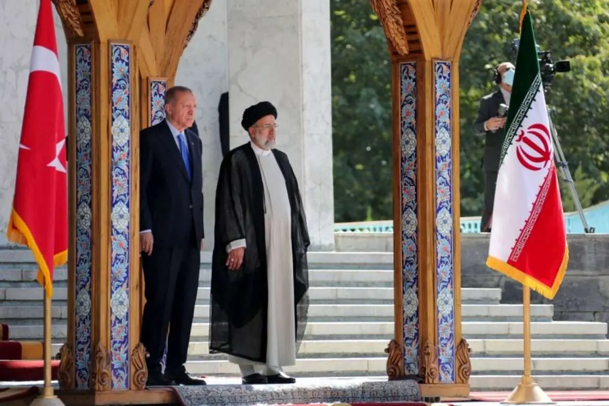 مذاکرات فشرده اردوغان و رئیسی پشت درهای بسته