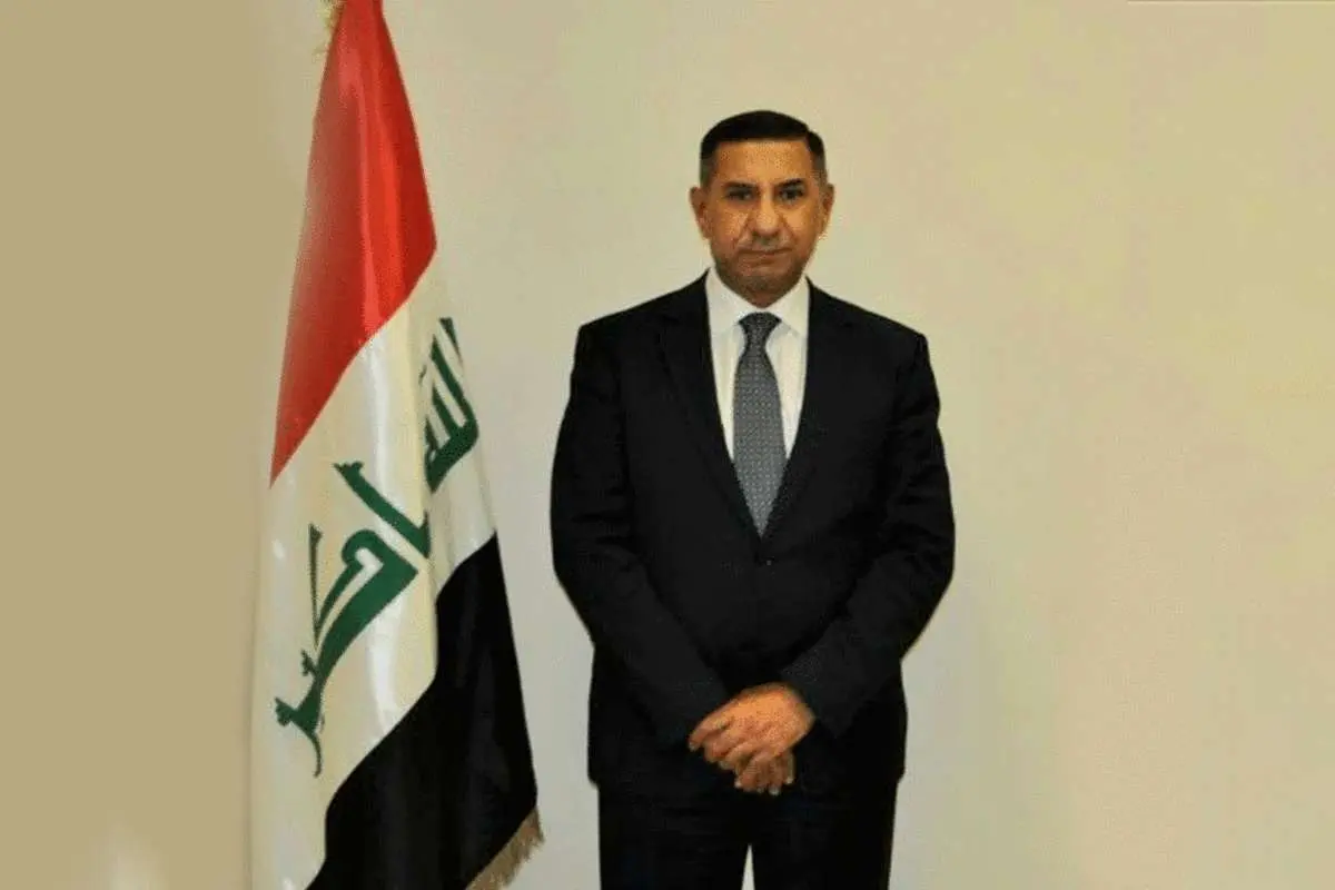 (عکس) شلیک با آرپیجی باعث برکناری سفیر شد
