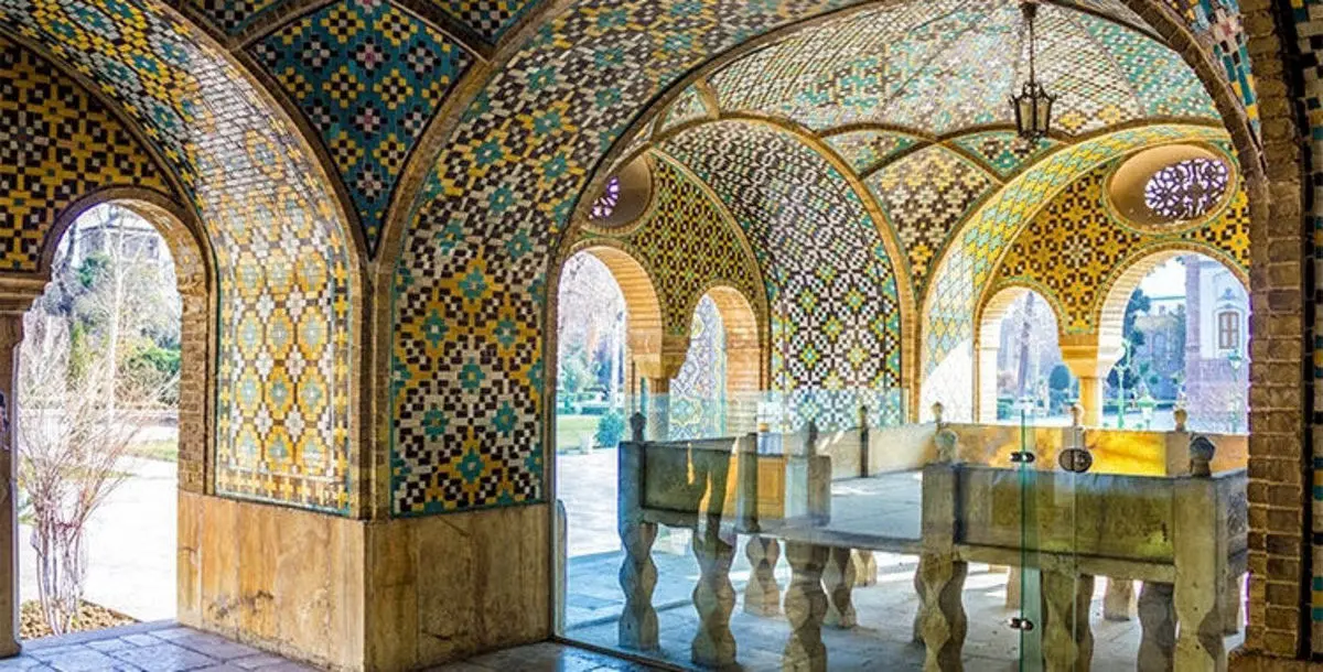 (تصاویر) نبش قبر کریمخان زند توسط رضاخان