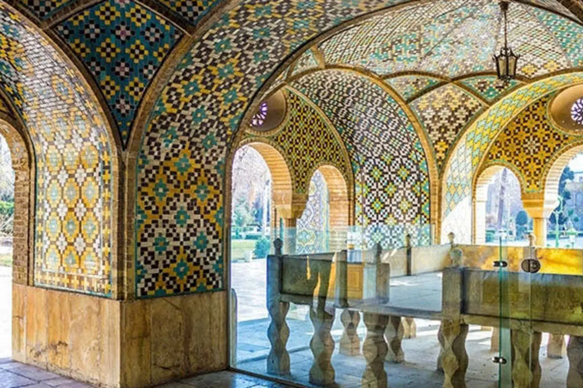 (تصاویر) نبش قبر کریمخان زند توسط رضاخان