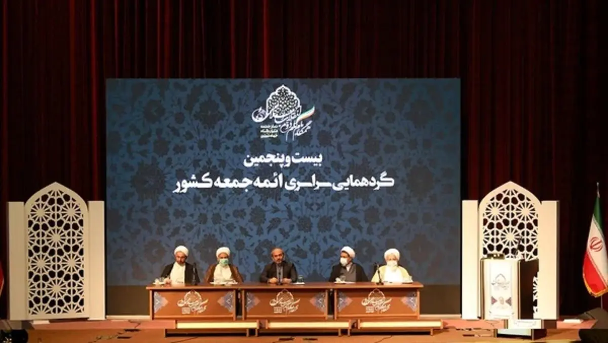 پیمان جبلی: جنس رسانه ملی و نماز جمعه به لحاظ ارتباطات اجتماعی یکی است