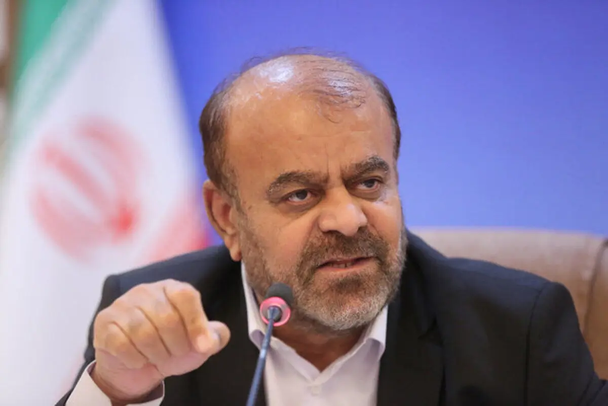 رستم قاسمی: قطعات هواپیماهای کشورهای دیگر را هم تعمیر می‌کنیم