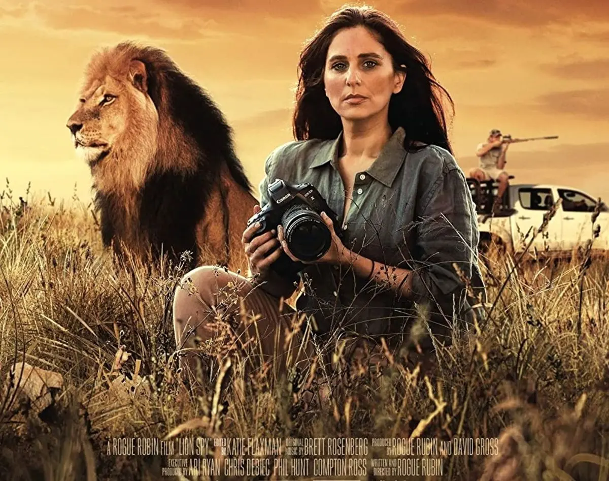 مستند «جاسوس شیرها»؛ ترکیبی نفس‌گیر از جاسوسی و مستند طبیعت