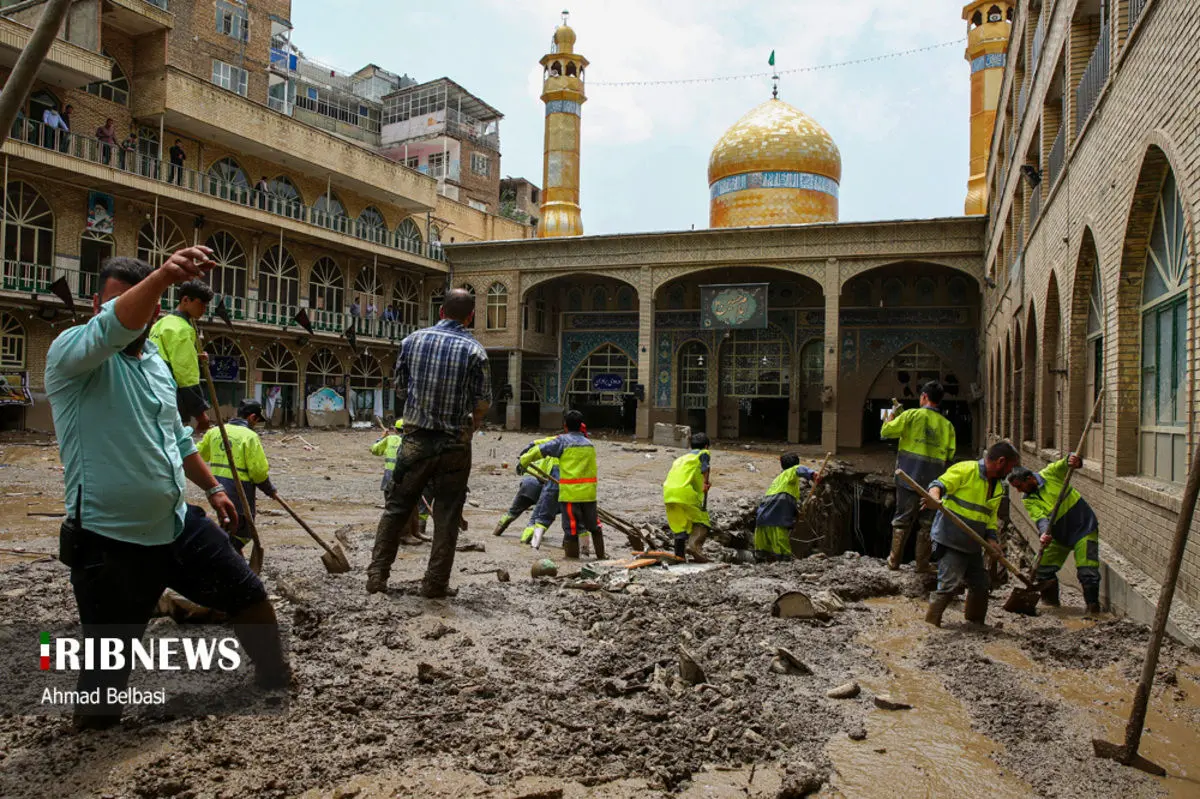 (تصاویر) وضعیت داخل امامزاده داوود پس از سیل