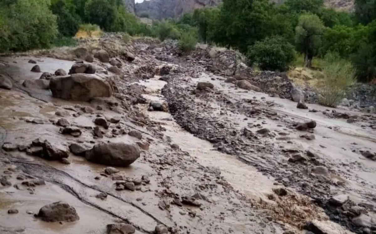 (ویدئو) سیل وحشتناک در روستای علی‌عرب چادگان