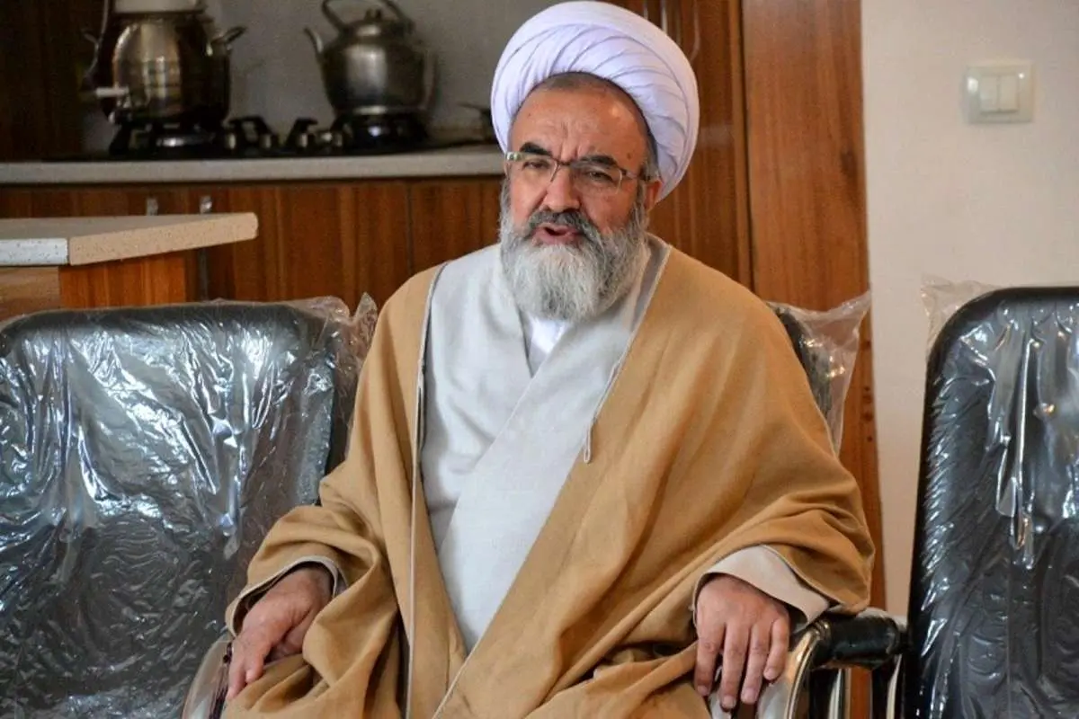 امام جمعه مراغه: ماموران گشت ارشاد چکشی برخورد نکنند