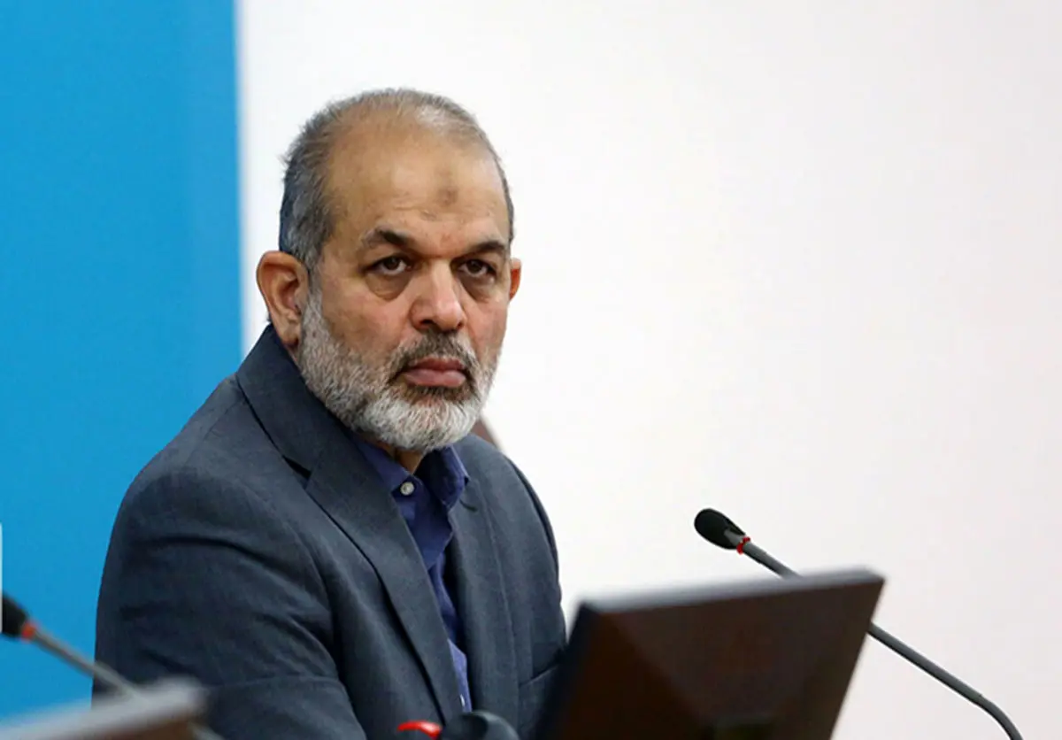 وزیر کشور: برخی گروه‌های اندک، راه دولت را نمی‌پسندند