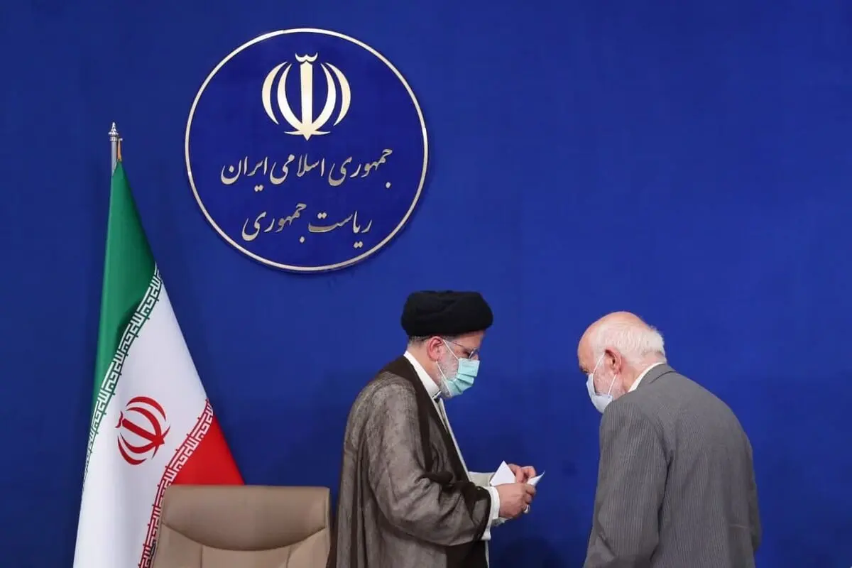 نامه  انتقادی احمد توکلی به رئیسی: کدامیک از این ستمگری‌ها را می‌توانید پاسخ دهید؟