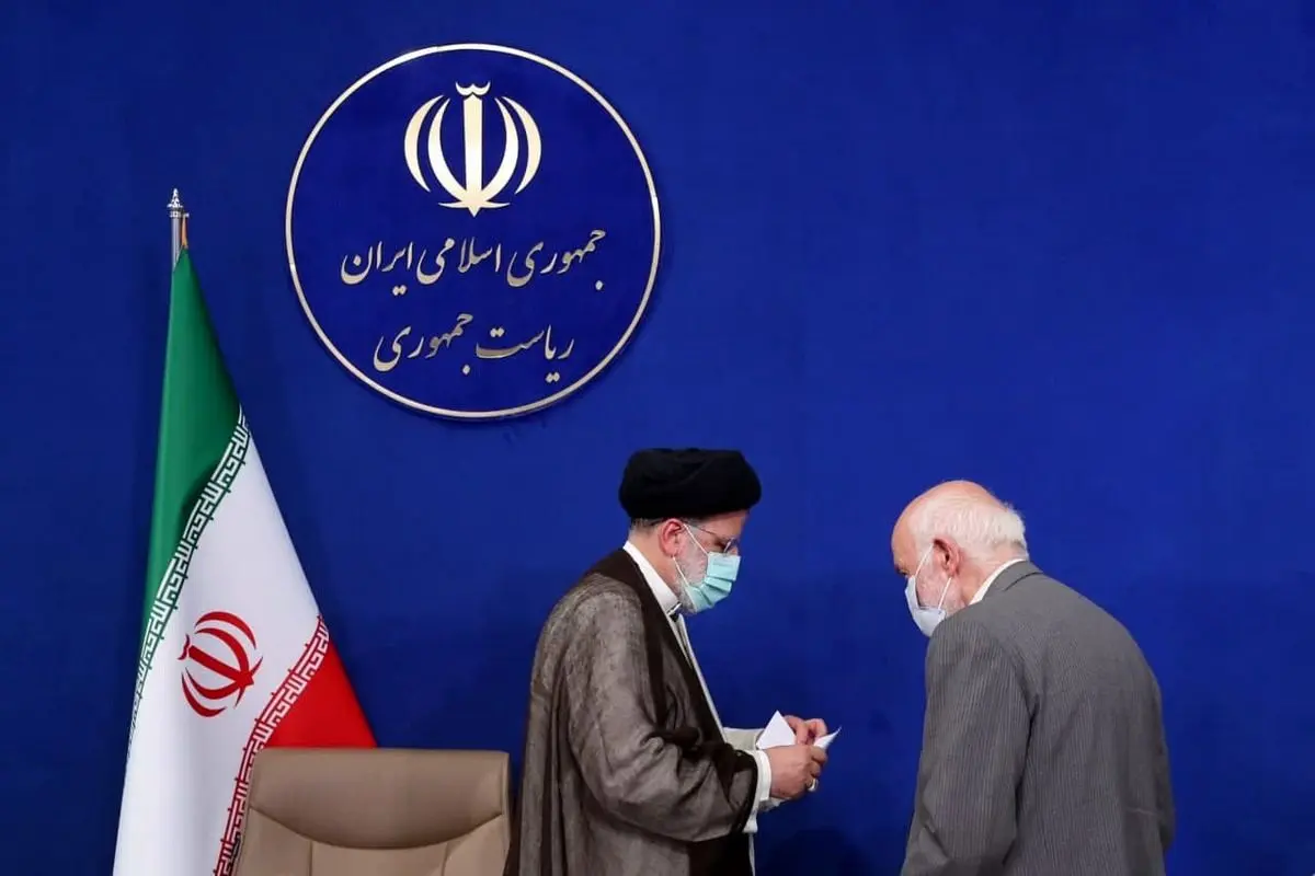 نامه  انتقادی احمد توکلی به رئیسی: کدامیک از این ستمگری‌ها را می‌توانید پاسخ دهید؟