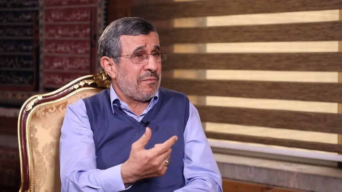انتقاد احمدی نژاد از خودکامگی پوتین در نامه به رییس جمهور اوکراین