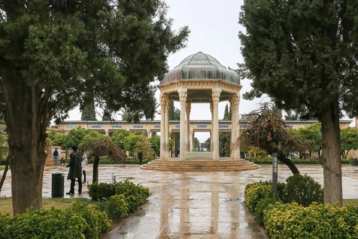 تفال به حافظ ۱۰ مرداد ماه ۱۴۰۱
