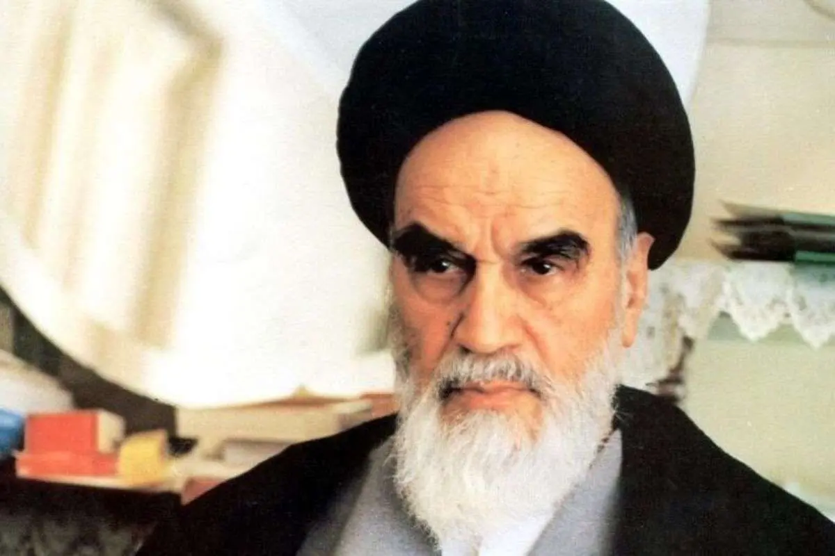 «ترور بیولوژیک امام خمینی دروغ است»