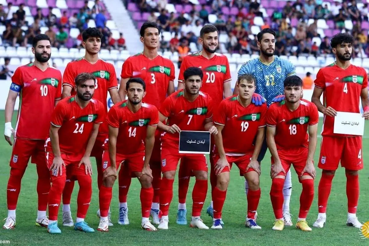 گرو نگه داشتن مدارک شناسایی بازیکنان تیم ملی امید
