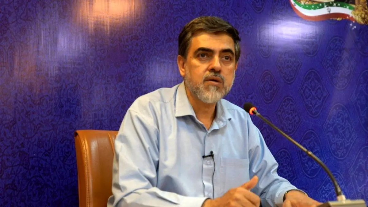 دبیر ستاد امر به معروف: هروقت سلبریتی‌ها را در ون گشت ارشاد نشاندند، بدحجاب‌ها می فهمند مسئله جدی است