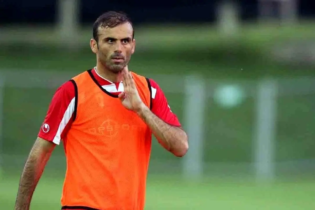 (عکس) ظاهر متفاوت سیدجلال حسینی در تمرینات پرسپولیس