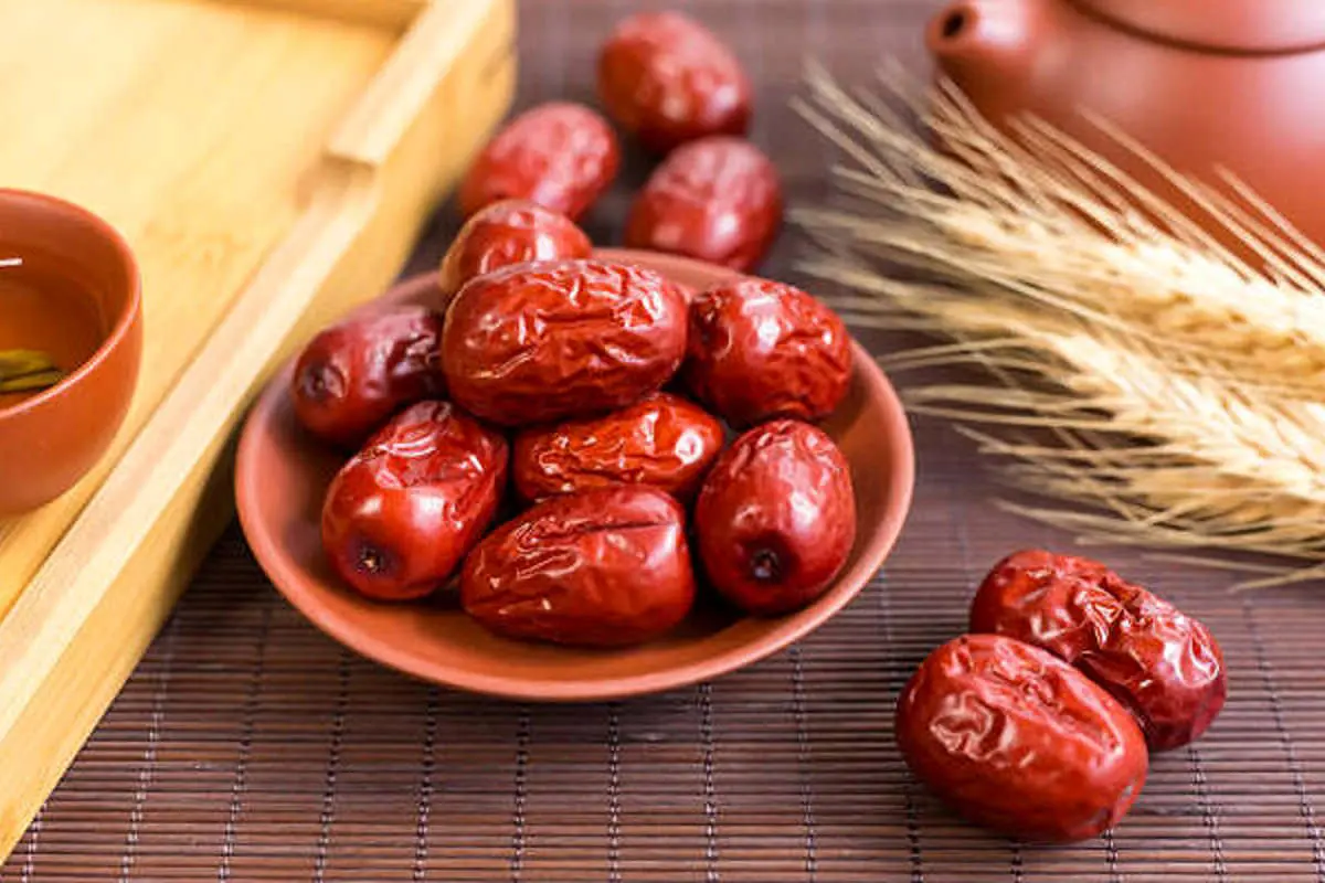 خواص معجزهآسای عناب
