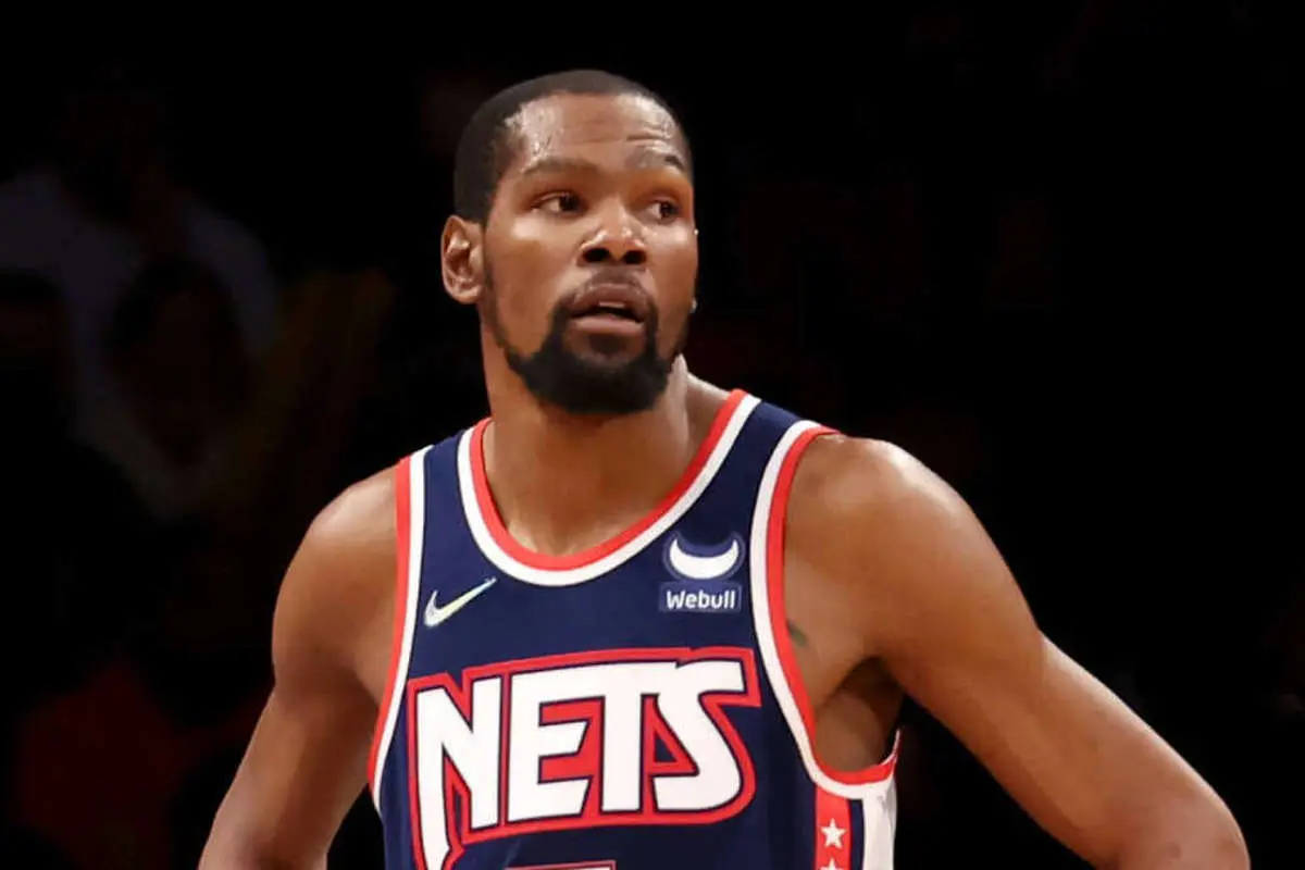 من را می‌خواهید مدیر را اخراج کنید!