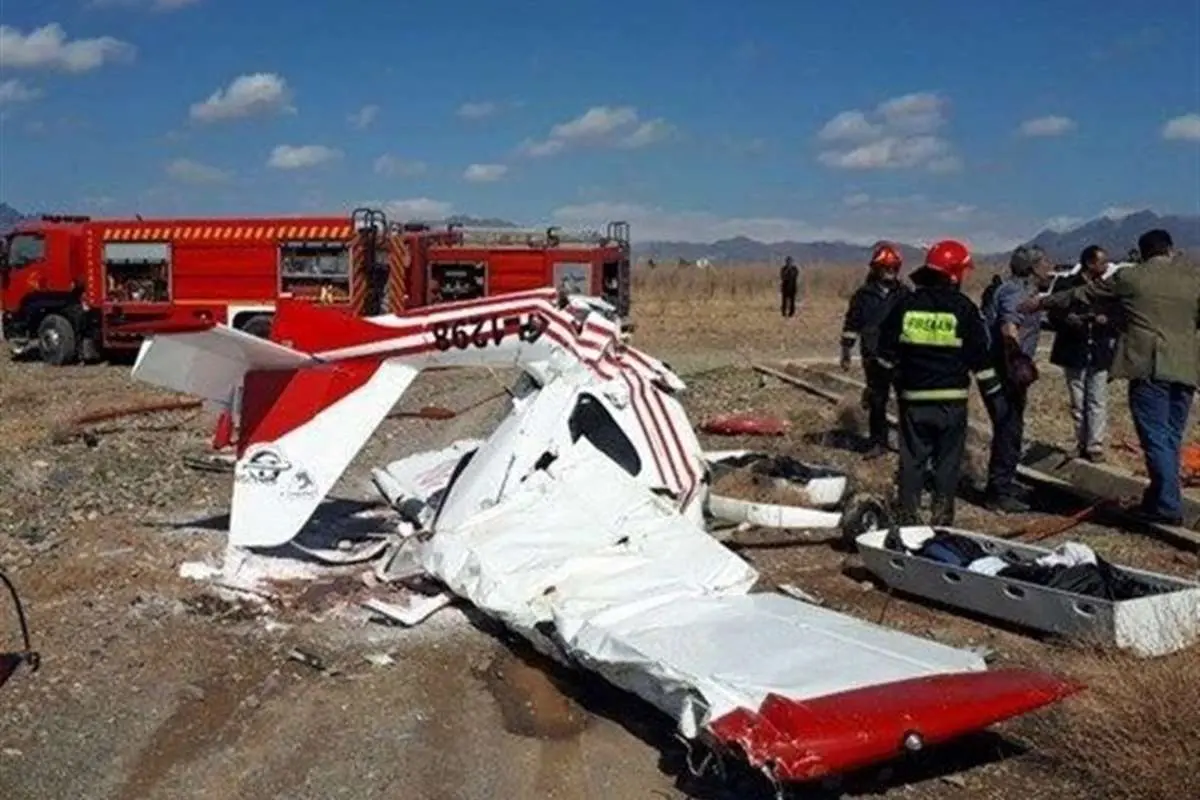 سقوط هواپیمای فوقسبک در شیراز حادثه آفرید
