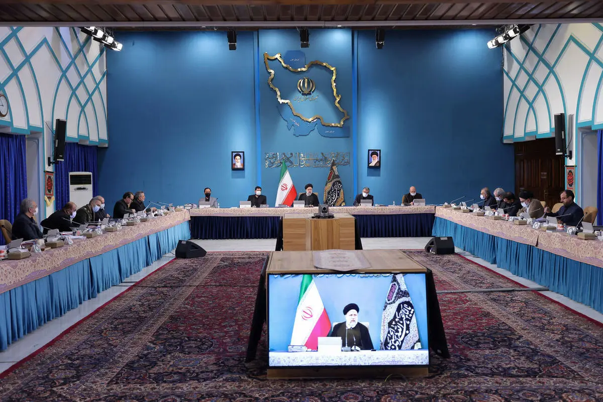 رئیسی: مدافعان حرم از امنیت و اقتدار کشور دفاع کردند