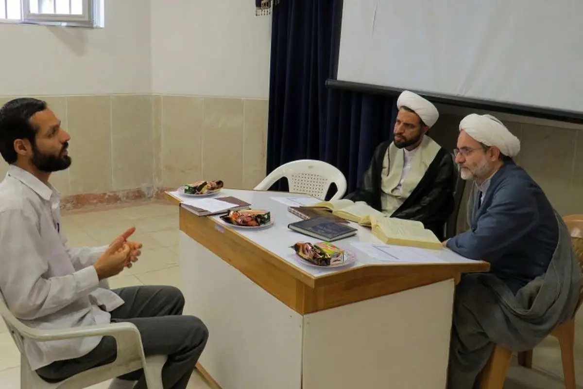 مشاوره اسلامی در برابر مشاوره غیراسلامی؟