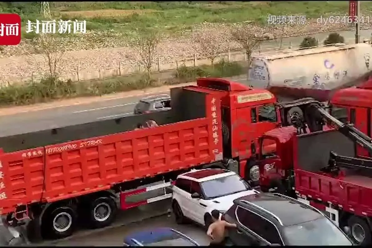 (ویدئو) موج سواری در کامیون!