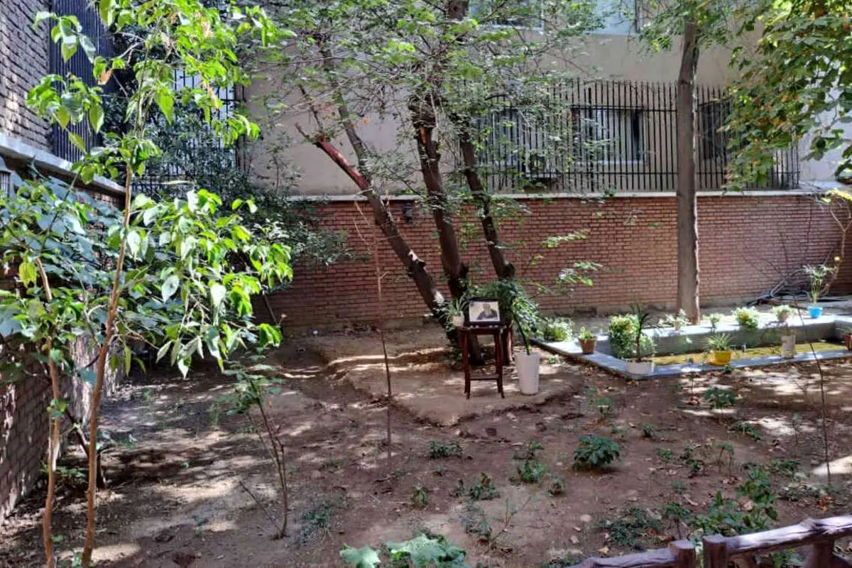پیکر هوشنگ ابتهاج در رشت به خاک سپرده می‌شود