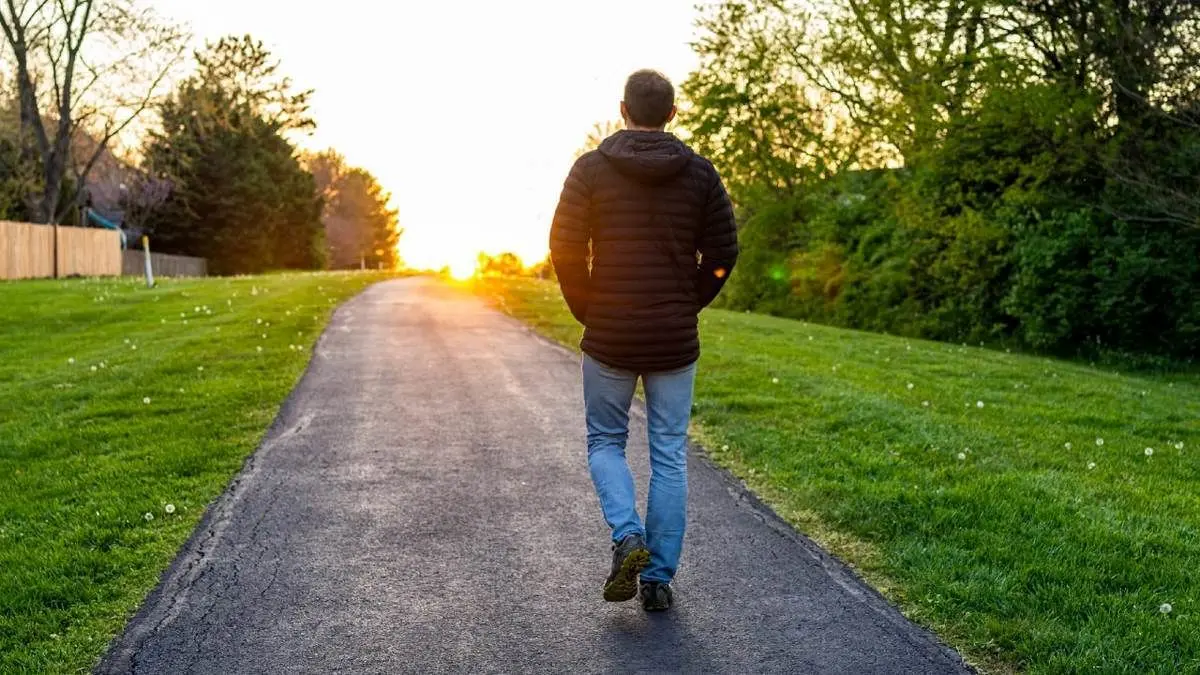 بهترین زمان برای قدم زدن روزانه