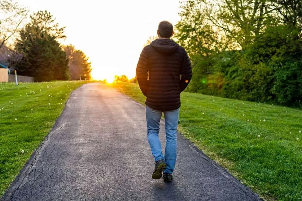 بهترین زمان برای قدم زدن روزانه