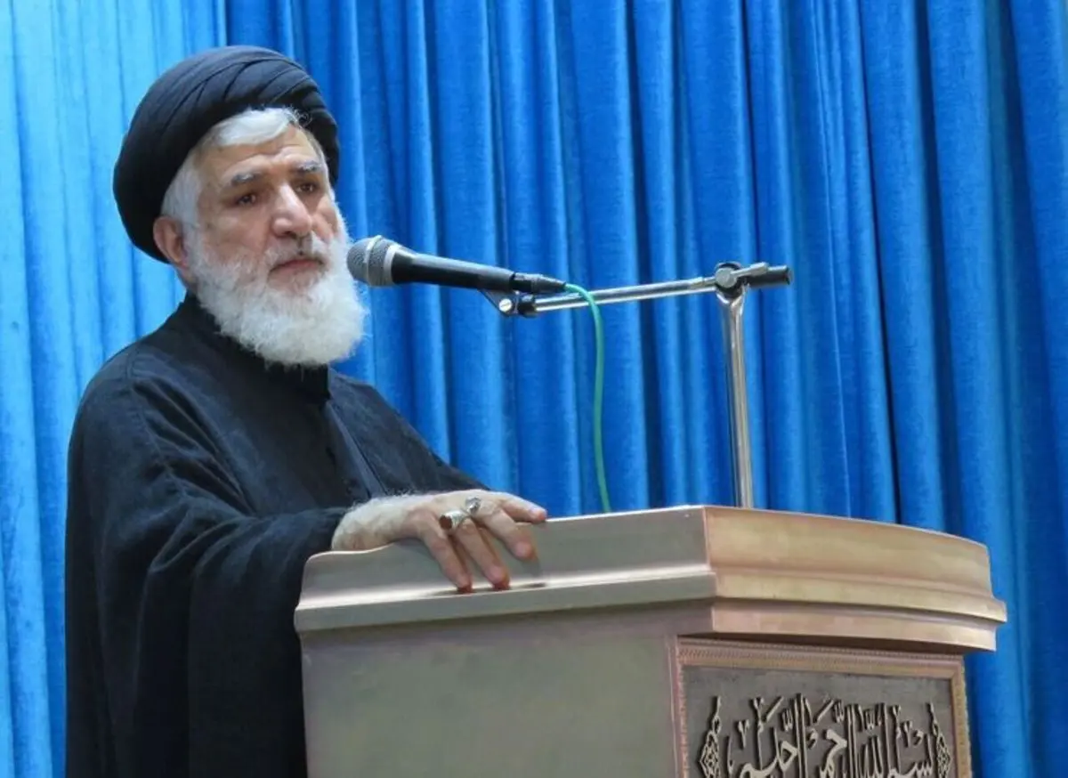 انتقاد تند امام جمعه سابق لواسان از محمد مرندی؛ سخن نامربوط نزن!