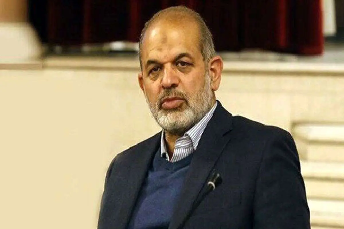 وحیدی: زائران عتبات عالیات باید بیمه شوند